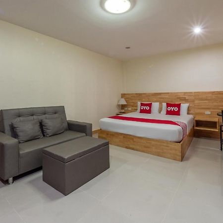 Maple Mansion Hotell Pattaya Exteriör bild