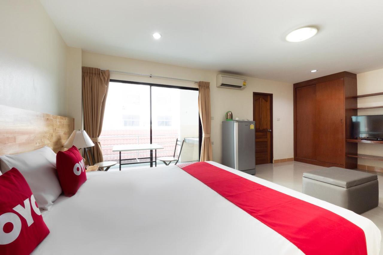 Maple Mansion Hotell Pattaya Exteriör bild