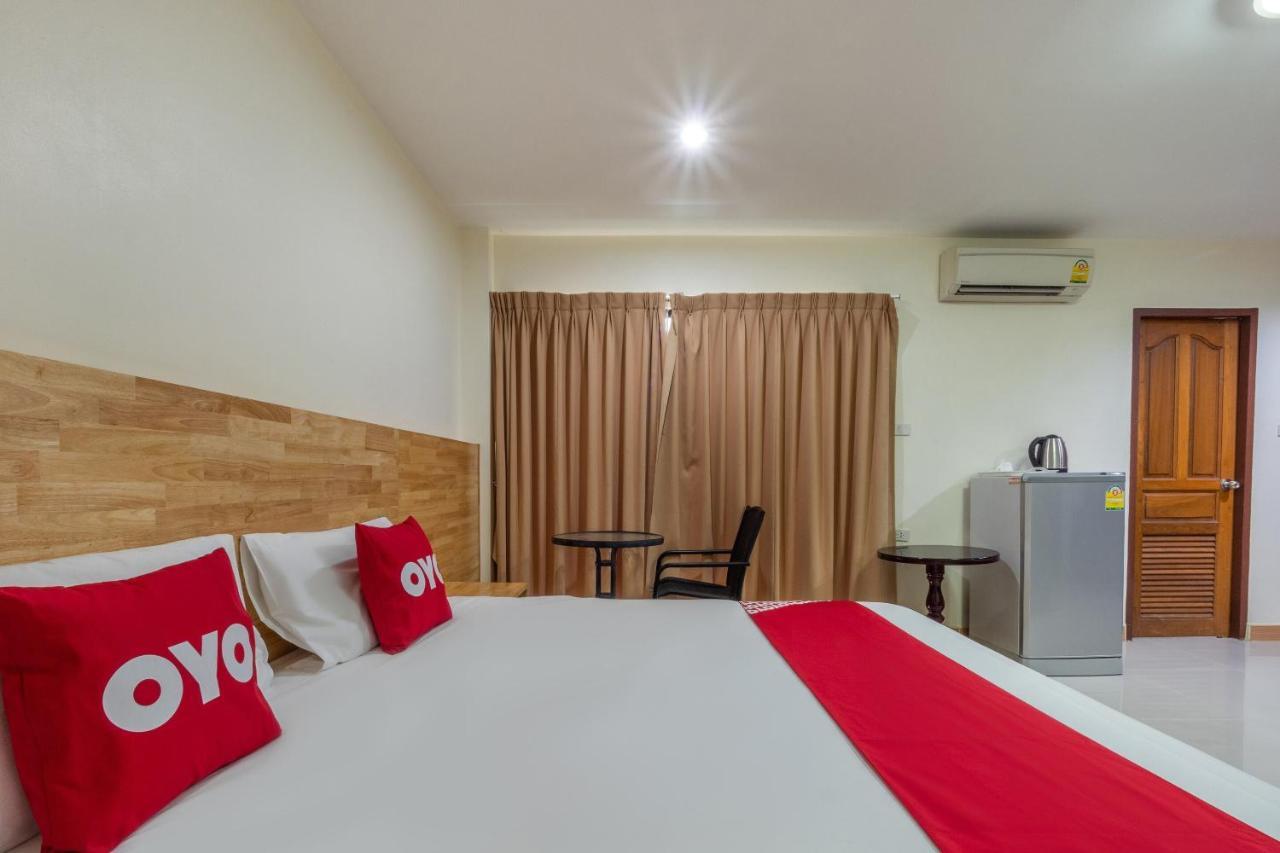 Maple Mansion Hotell Pattaya Exteriör bild