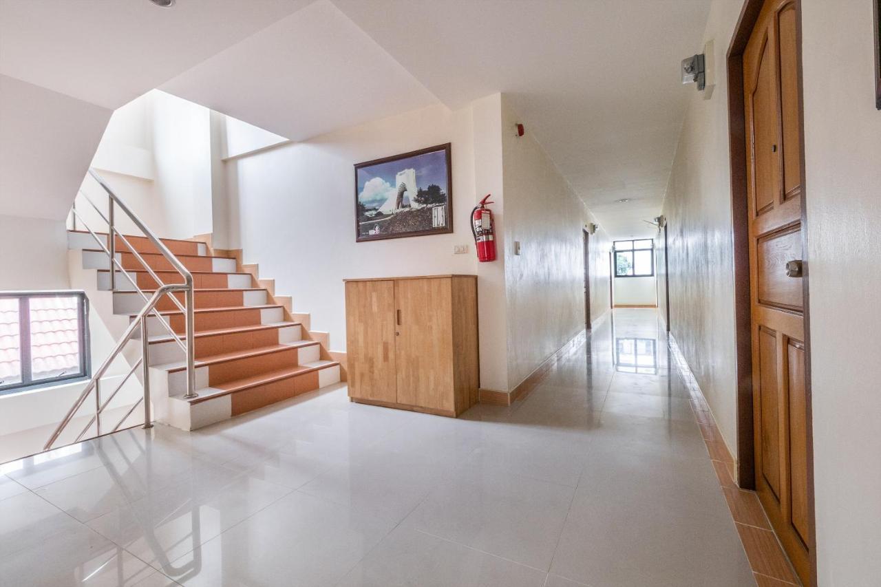 Maple Mansion Hotell Pattaya Exteriör bild
