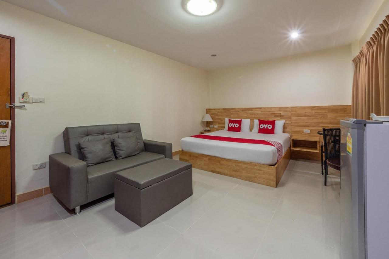 Maple Mansion Hotell Pattaya Exteriör bild